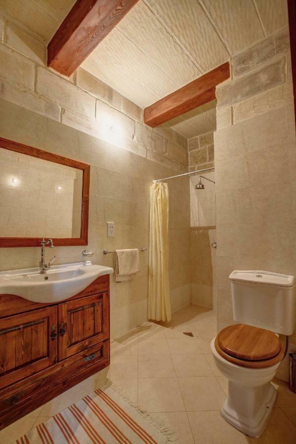 Il-Palma Holiday Farmhouse With Sunny Private Pool In Island Of Gozo Għarb Extérieur photo